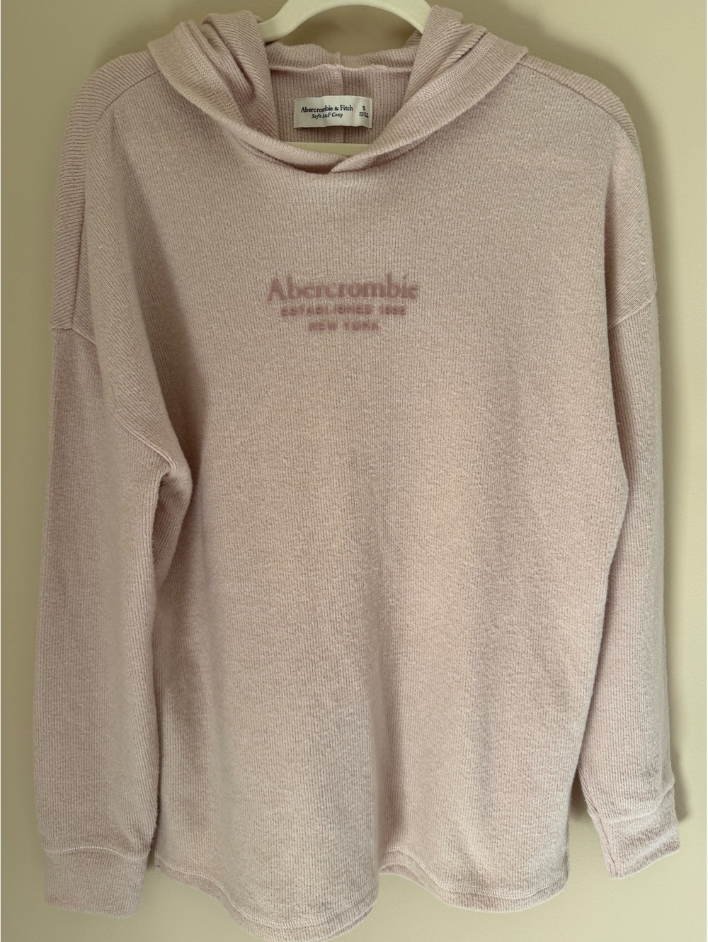 S pink oversized Abercrombie hoodie